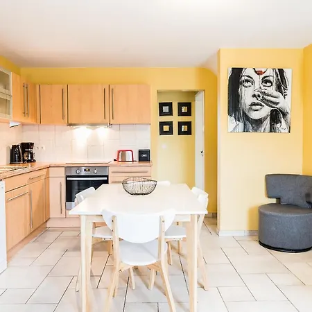 Lovely, Colourful For Small Families *