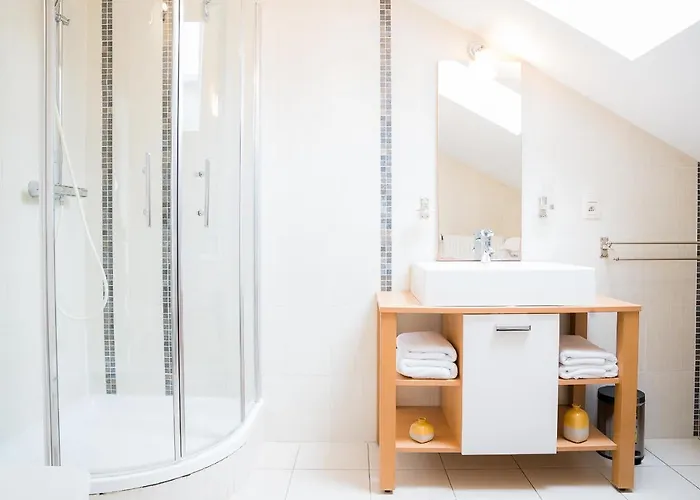 Holiday home Lovely, Colourful For Small Families *